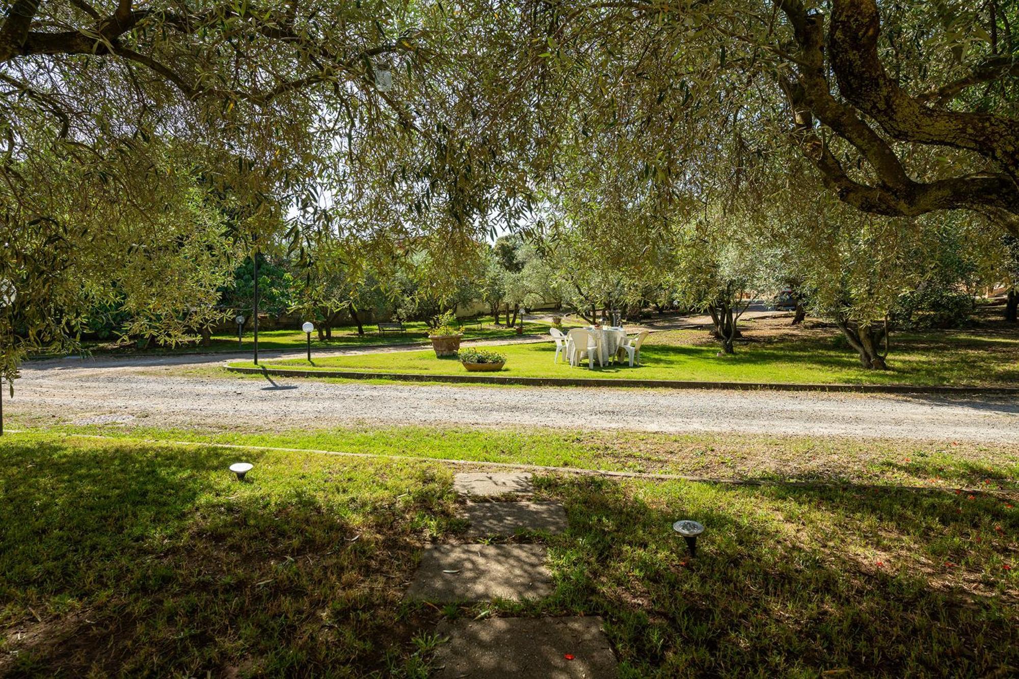 Residenza Parco Degli Ulivi Villa Villamassargia ภายนอก รูปภาพ