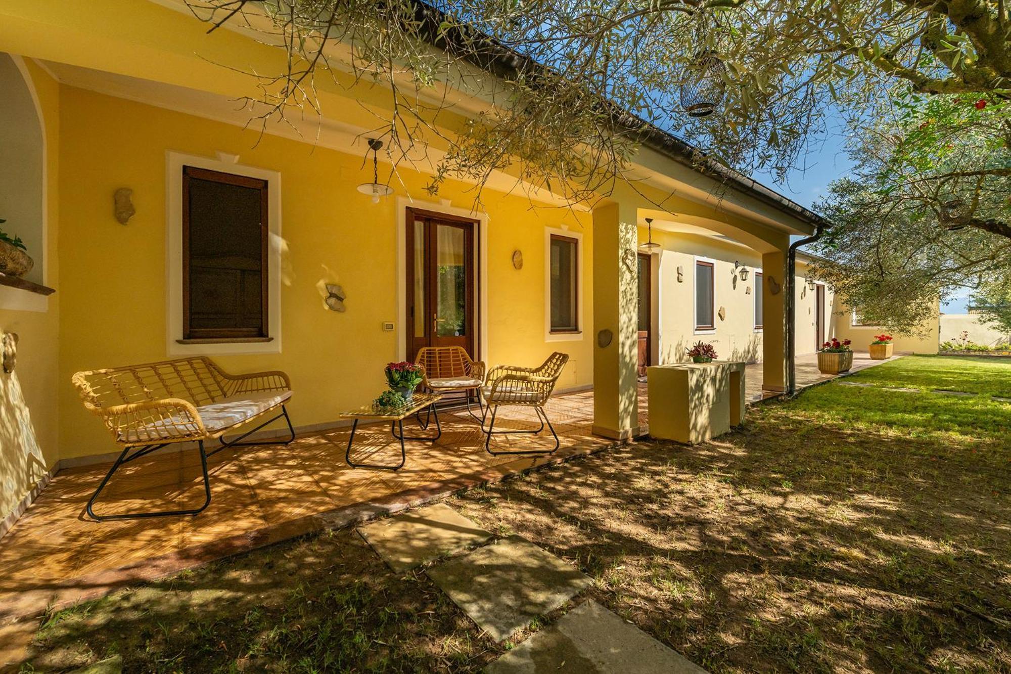 Residenza Parco Degli Ulivi Villa Villamassargia ภายนอก รูปภาพ