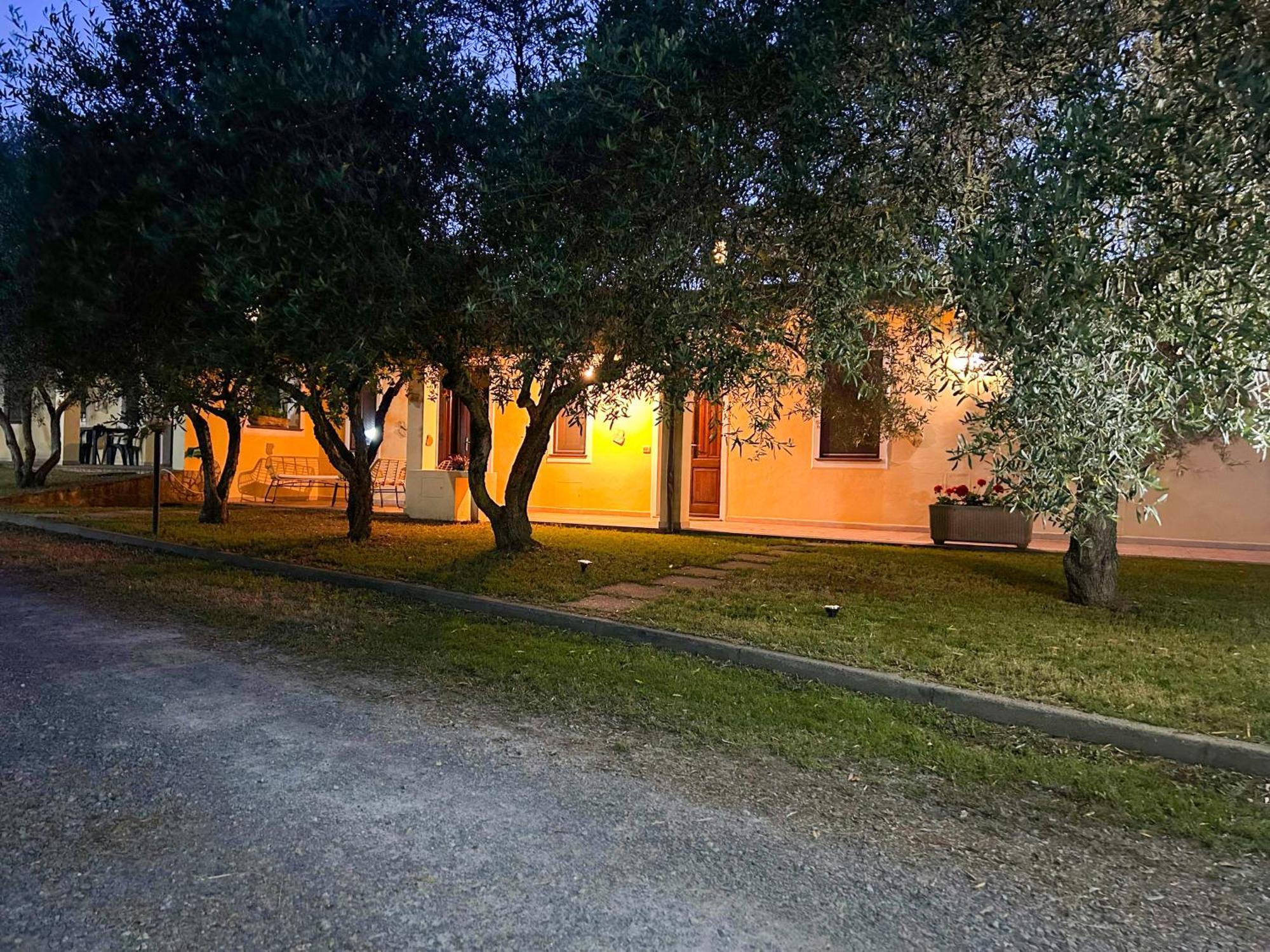 Residenza Parco Degli Ulivi Villa Villamassargia ภายนอก รูปภาพ